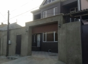 Satılır 7 otaqlı 200 m2 həyət evi Bülbülə