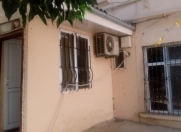 Satılır 1 otaqlı 24 m2 köhnə tikili İçəri Şəhər m.