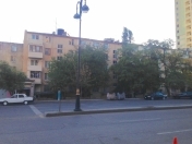 Satılır 3 otaqlı 60 m2 köhnə tikili İnşaatçılar m.