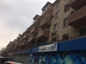 Satılır 1 otaqlı 38 m2 köhnə tikili Gənclik m.