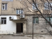 Satılır 2 otaqlı 50 m2 köhnə tikili Lökbatan