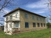 Satılır 8 otaqlı 250 m2 həyət evi Salyan