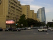 İcarəyə verilir 3 otaqlı 80 m2 köhnə tikili Flame Towers