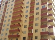 Satılır 1 otaqlı 60 m2 yeni tikili Qara Qarayev m.