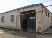 Satılır 3 otaqlı 100 m2 həyət evi Ramana