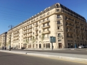 İcarəyə verilir 2 otaqlı 80 m2 yeni tikili Ağ şəhər