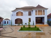 Satılır 6 otaqlı 300 m2 bağ evi Mərdəkan