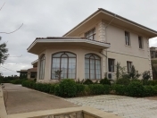 Satılır 5 otaqlı 320 m2 bağ evi Masazır