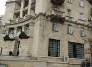 Satılır 3 otaqlı 92 m2 köhnə tikili 6-cı parallel