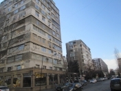 Satılır 3 otaqlı 65 m2 köhnə tikili 8 mkr