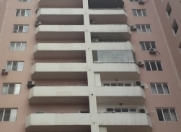 İcarəyə verilir 4 otaqlı 214 m2 yeni tikili Tibb Universiteti