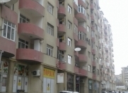 Satılır 4 otaqlı 132 m2 yeni tikili İnşaatçılar m.