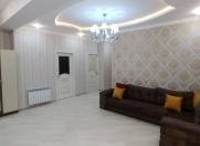 İcarəyə verilir 4 otaqlı 135 m2 yeni tikili 20 yanvar m.