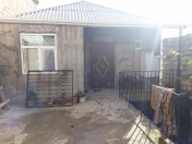 Satılır 3 otaqlı 95 m2 həyət evi Binəqədi