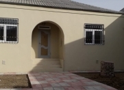 Satılır 3 otaqlı 200 m2 həyət evi Xırdalan
