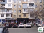 Satılır 3 otaqlı 75 m2 köhnə tikili Nəsimi bazarı