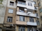 Satılır 4 otaqlı 110 m2 köhnə tikili Əhmədli