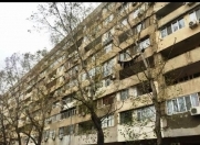 Satılır 3 otaqlı 84 m2 köhnə tikili İnşaatçılar m.