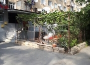 Satılır 3 otaqlı 65 m2 köhnə tikili Keşlə bazarı