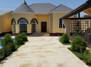 Satılır 4 otaqlı 160 m2 bağ evi Mərdəkan