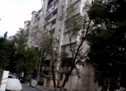 Satılır 2 otaqlı 52 m2 köhnə tikili Sərhədçi İdman kompleksi