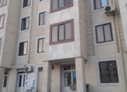 Satılır 2 otaqlı 48 m2 köhnə tikili İnşaatçılar m.