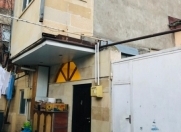 Satılır 5 otaqlı 120 m2 həyət evi Gənclik m.