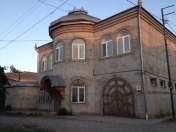 Satılır 6 otaqlı 360 m2 villa Quba