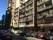 Satılır 1 otaqlı 42 m2 köhnə tikili Gənclik m.