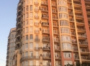 İcarəyə verilir 3 otaqlı 130 m2 yeni tikili 28 May m.