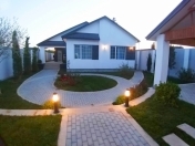 Satılır 5 otaqlı 200 m2 bağ evi Mərdəkan