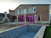 Satılır 4 otaqlı 180 m2 bağ evi Mərdəkan