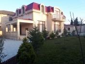 Satılır 5 otaqlı 300 m2 bağ evi Mərdəkan