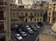 İcarəyə verilir 2 otaqlı 75 m2 köhnə tikili İçəri Şəhər m.