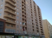 İcarəyə verilir 3 otaqlı 125 m2 köhnə tikili İçəri Şəhər m.