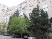 Satılır 3 otaqlı 75 m2 köhnə tikili İnşaatçılar m.