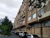 Satılır 3 otaqlı 100 m2 köhnə tikili Nərimanov heykəli