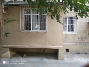 Satılır 3 otaqlı 76 m2 köhnə tikili Azadlıq prospekti m.