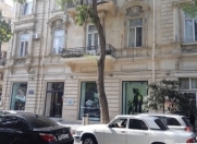 İcarəyə verilir 3 otaqlı 120 m2 köhnə tikili Sahil