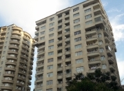 Satılır 3 otaqlı 100 m2 yeni tikili Ayna Sultanova heykəli