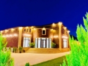 Satılır 4 otaqlı 180 m2 bağ evi Mərdəkan