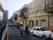 İcarəyə verilir 5 otaqlı 160 m2 köhnə tikili 28 May m.