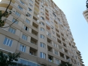 Satılır 4 otaqlı 160 m2 yeni tikili Bakı Dövlət Universiteti