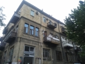 İcarəyə verilir 6 otaqlı 110 m2 ofis Yasamal r.