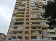 Satılır 3 otaqlı 176 m2 yeni tikili Tibb Universiteti