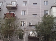 Satılır 3 otaqlı 91 m2 köhnə tikili İnşaatçılar m.