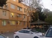 Satılır 2 otaqlı 45 m2 köhnə tikili Azadlıq prospekti m.