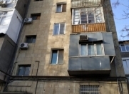 İcarəyə verilir 1 otaqlı 35 m2 köhnə tikili Elmlər Akademiyası m.