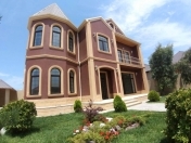 Satılır 5 otaqlı 300 m2 bağ evi Mərdəkan