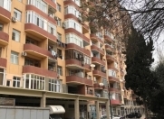 Satılır 3 otaqlı 141 m2 yeni tikili 3 mkr